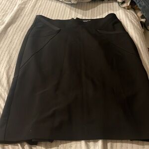 Bebe black pencil skirt, great condition size 6